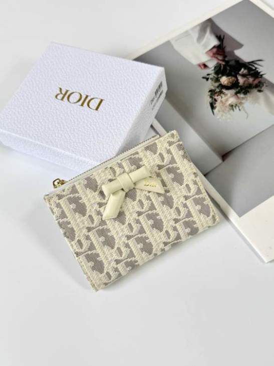 Picture of Dior Wallets _SKUfw240695861fw